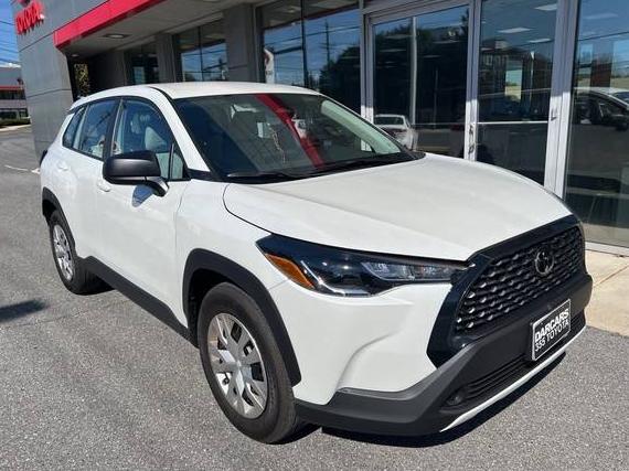 TOYOTA COROLLA CROSS 2025 7MUAAAAG3SV151276 image